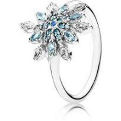 Anello Pandora fiocco di neve
Misura: 10
